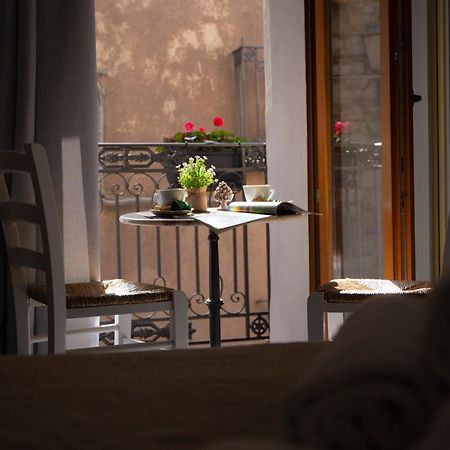 Porta Soprana Luxury Guest House & Spa Sclafani Luaran gambar