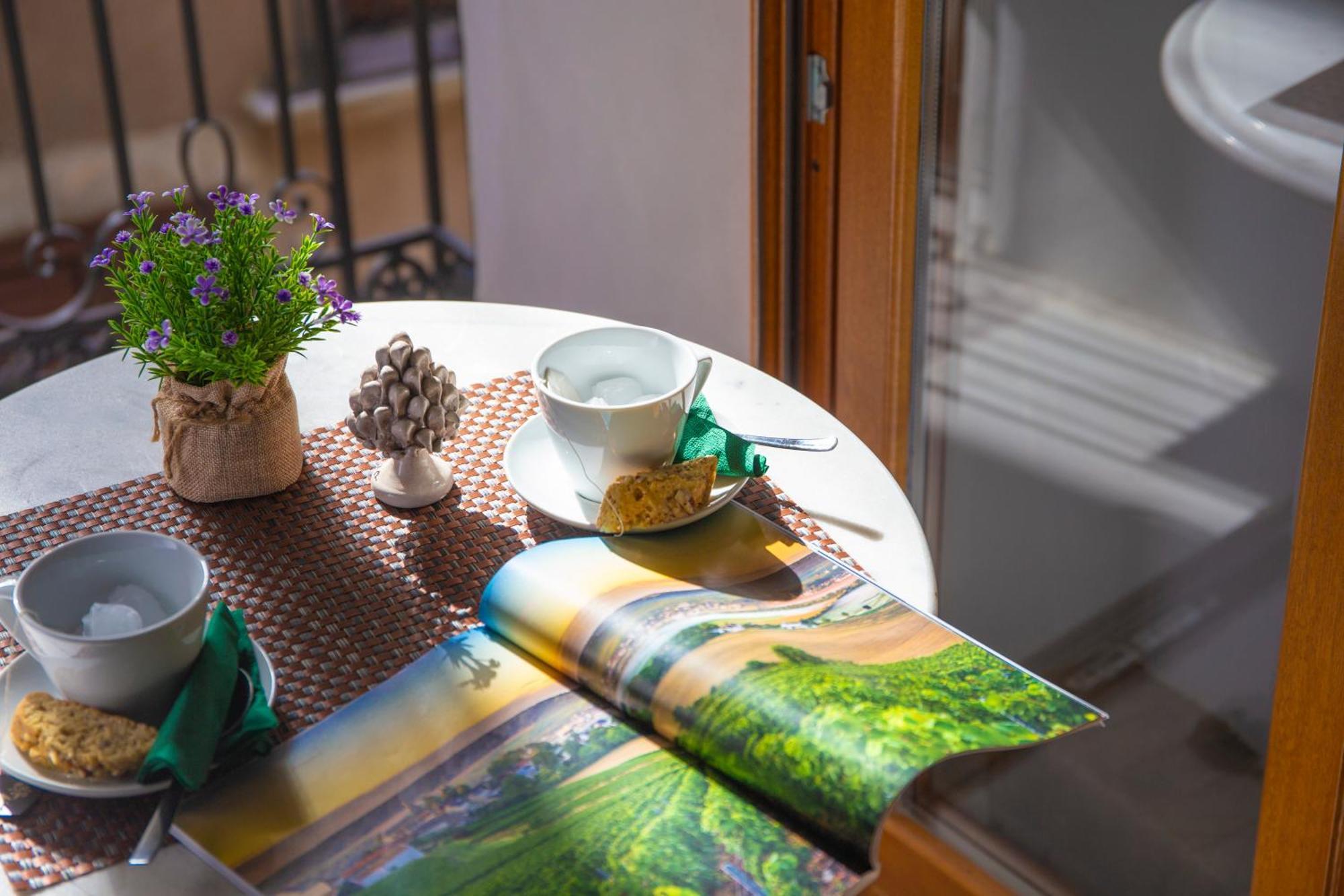 Porta Soprana Luxury Guest House & Spa Sclafani Luaran gambar
