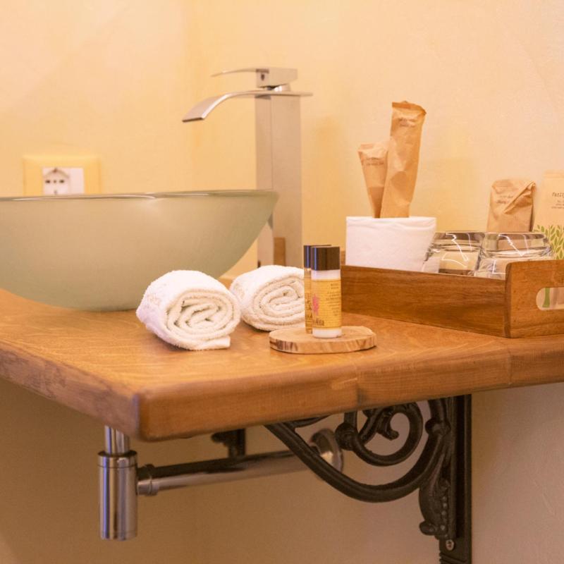 Porta Soprana Luxury Guest House & Spa Sclafani Luaran gambar