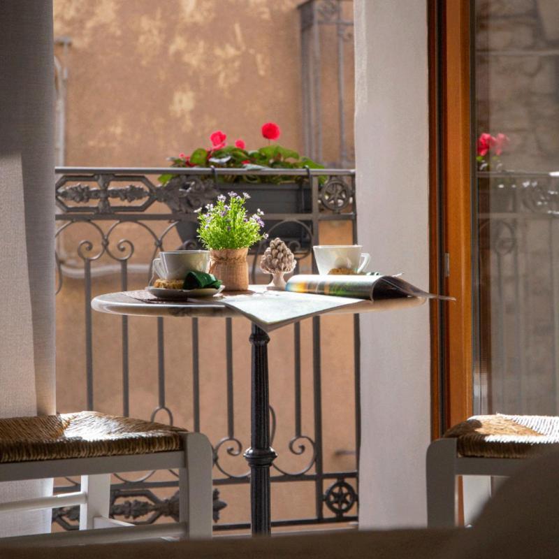 Porta Soprana Luxury Guest House & Spa Sclafani Luaran gambar