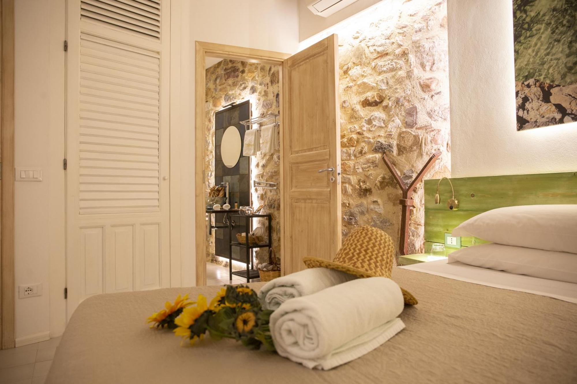 Porta Soprana Luxury Guest House & Spa Sclafani Luaran gambar