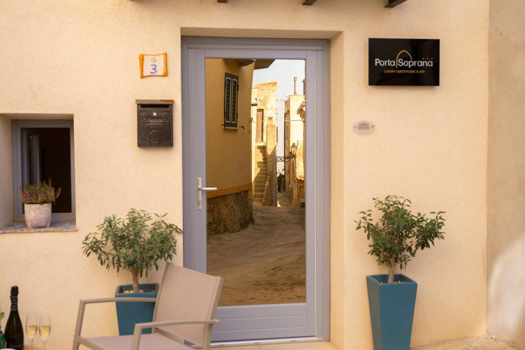 Porta Soprana Luxury Guest House & Spa Sclafani Luaran gambar